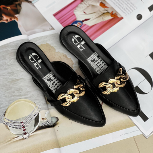 Mules Chelsea con cadena dorada – Elegancia urbana para dama