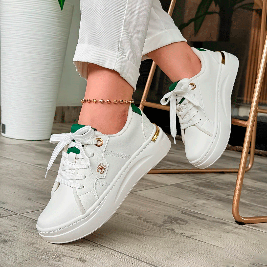 Tenis minimalistas blancos