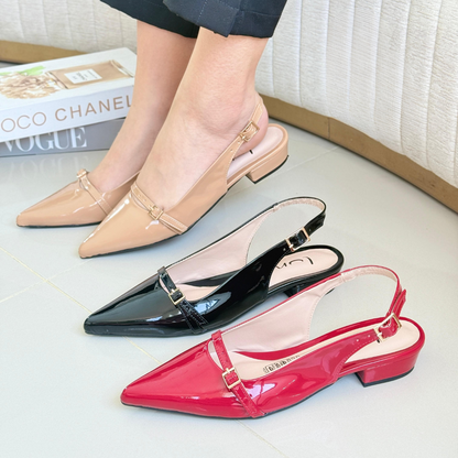 Flats de charol punta fina con correa – Elegancia casual para dama