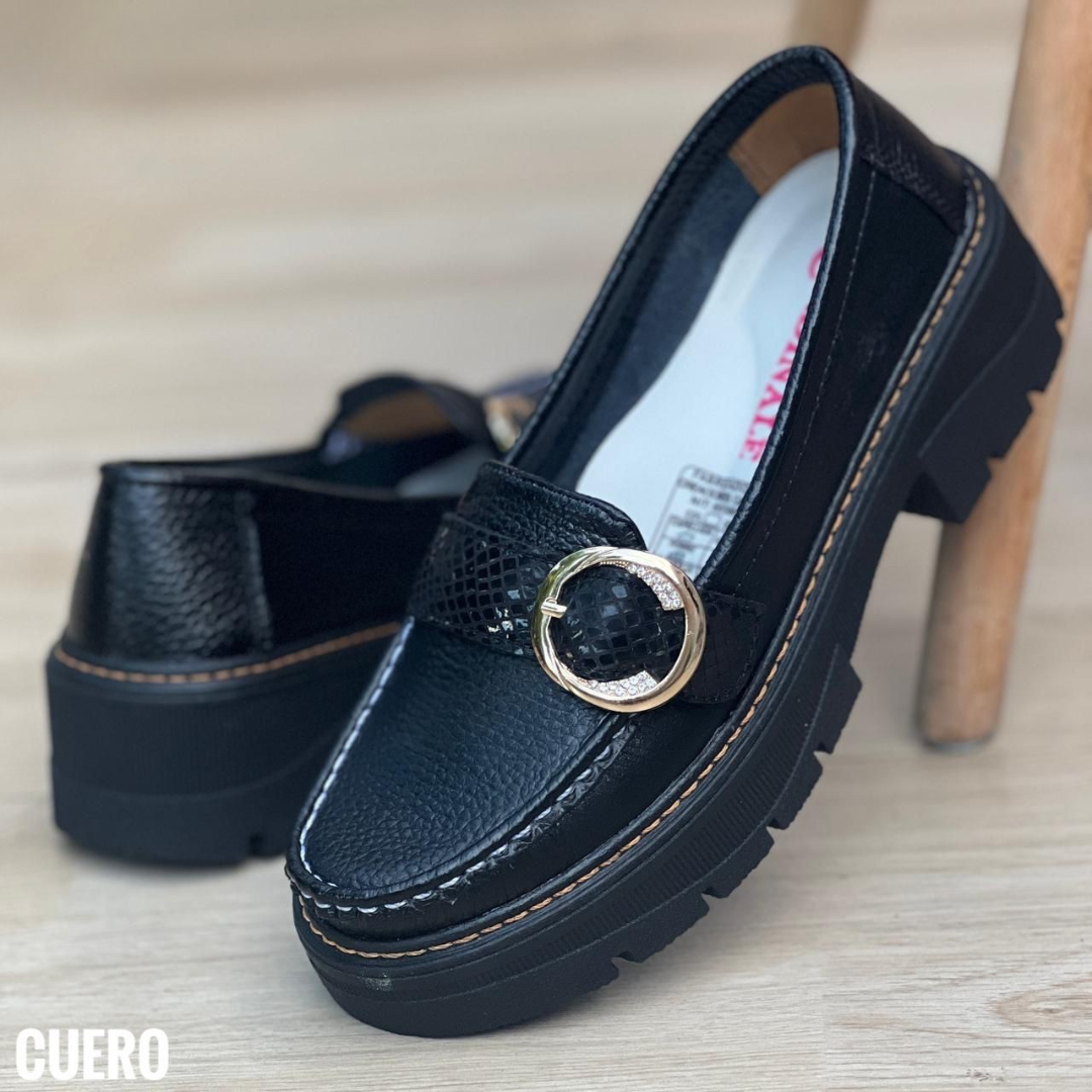 Mocasines chunky en cuero legítimo con detalle de hebilla – Estilo casual elegante