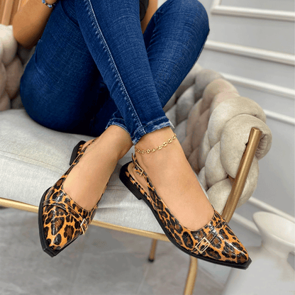 Flats tipo Slingback Charol "París" con hebilla decorativa