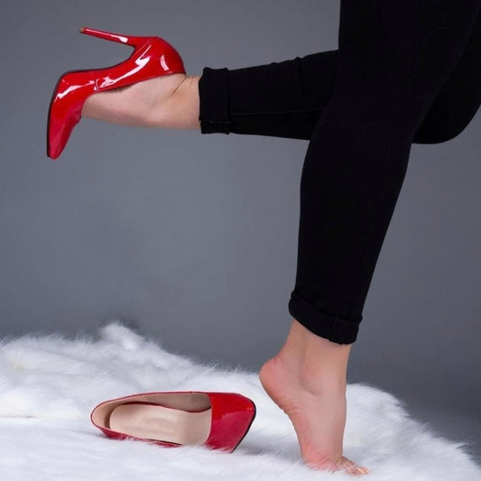 Tacones Stiletto de charol alto brillo – Elegancia atemporal para dama
